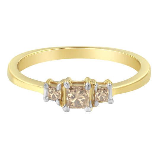 10K Yellow Gold 1/4 cttw 4-Prong Princess-Cut Diamond 3 Stone Ring Band (L-M Color, I1-I2 Clarity)