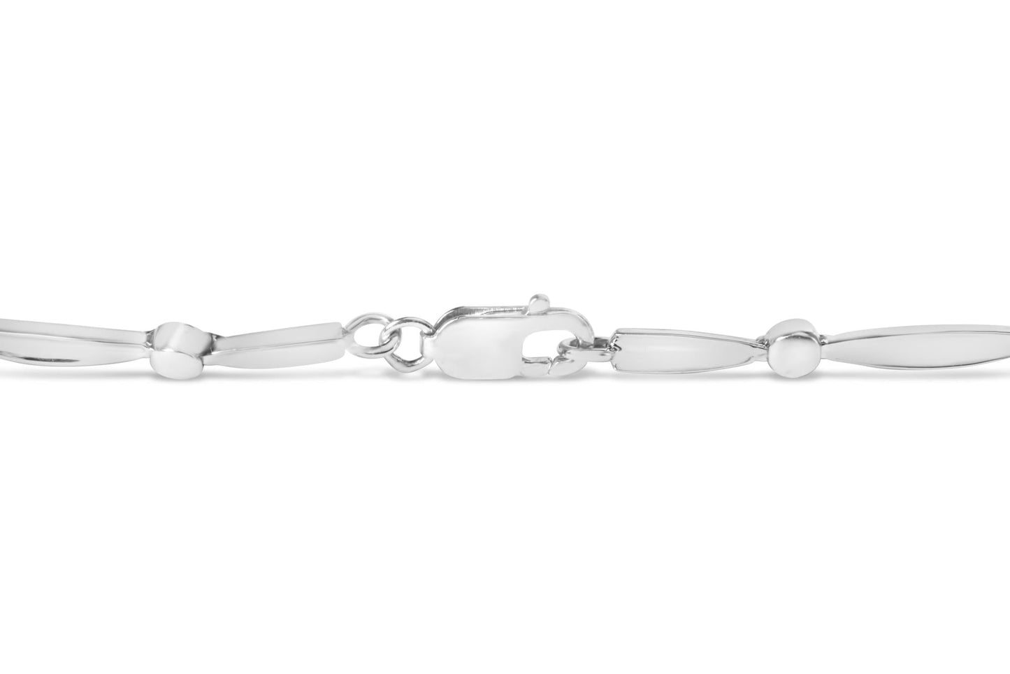 18K White Gold Diamond Accent 3 Stone Link 7" Bracelet (I-J Color, I1-I2 Clarity)