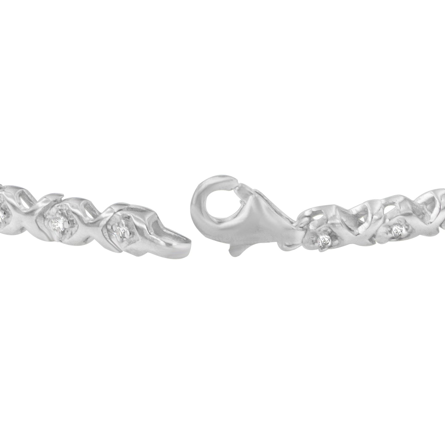 10K White Gold X-Link Tennis Bracelet with Round-Cut Diamond (1/4 cttw, I-J Color, I2-I3 Clarity)