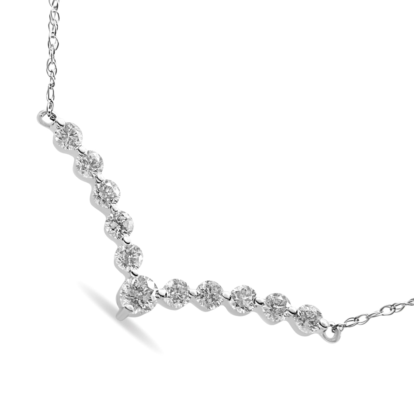 10K White Gold 1/2 Cttw Round-Cut Diamond "V" Shaped 18" Necklace (H-I Color, I1-I2 Clarity)