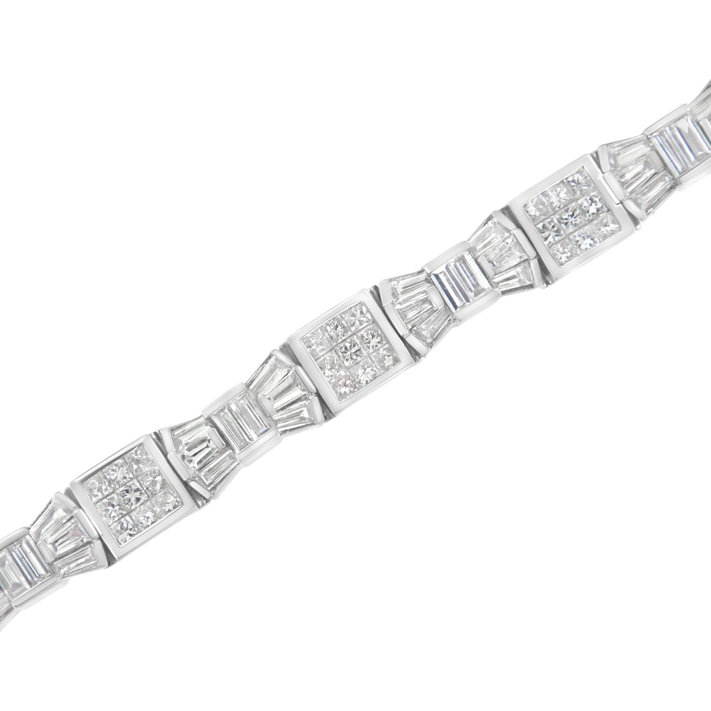 14K White Gold Princess and Baguette-Cut Diamond Mod Bow Bracelet (9.00 cttw, G-H Color, VS2-SI1 Clarity)