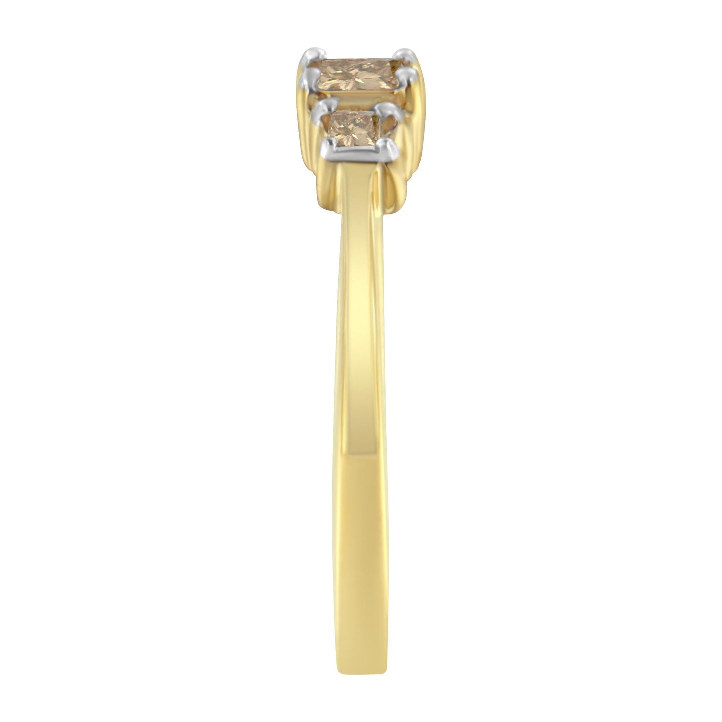 10K Yellow Gold 1/4 cttw 4-Prong Princess-Cut Diamond 3 Stone Ring Band (L-M Color, I1-I2 Clarity)