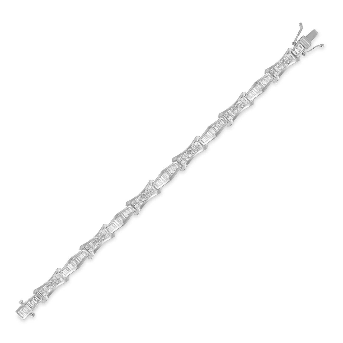 14K White Gold Baguette and Princess Cut Diamond Bracelet (8.09 cttw, H-I Color, SI1-SI2 Clarity)