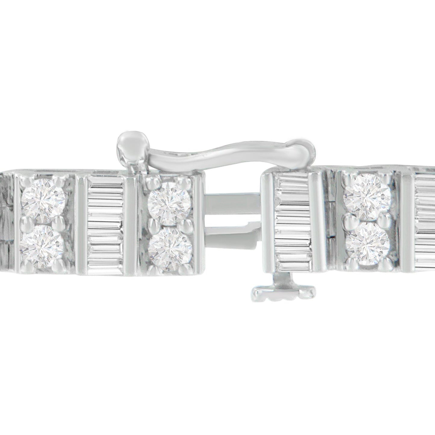 10K White Gold 4.0 Cttw Alternating Baguette & Round Cut Diamond Bezel- & Prong-Set 7" Tennis Bracelet (G-H Color, SI1-SI2 Clarity)