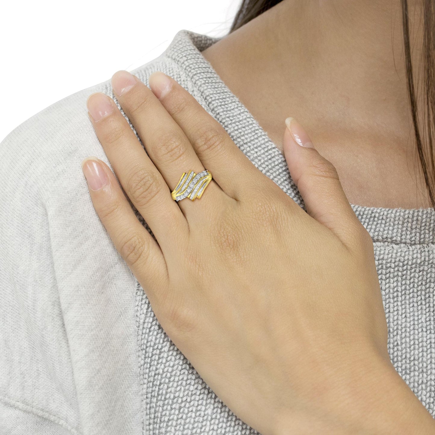 10K Yellow Gold Round and Baguette Diamond-Cut Ring (1/2 Cttw, I-J Color, I1-I2 Clarity)