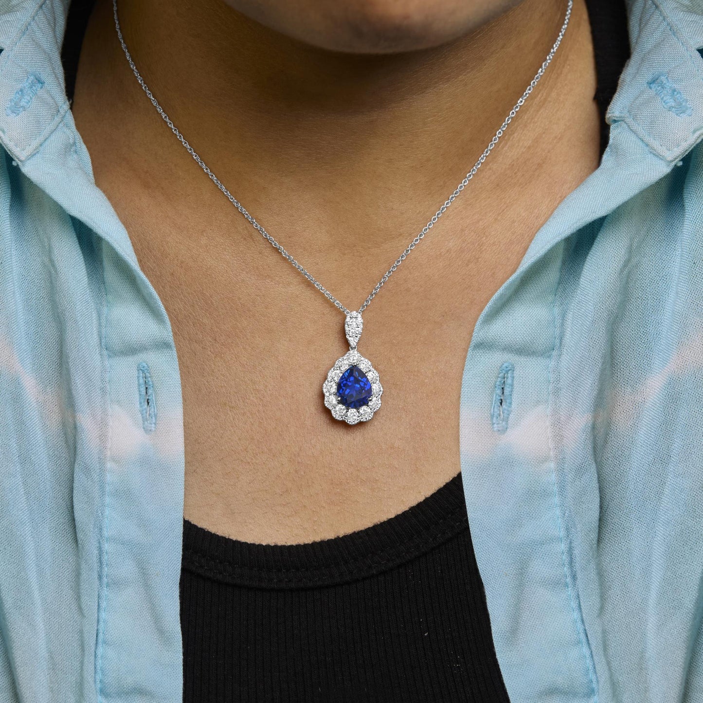 18K White Gold Recrystallized 9x7 MM Pear Shaped Blue Sapphire and 2 4/5 Cttw Diamond Halo and Bail 18" Inch Pendant Necklace (G-H Color, SI1-SI2 Clarity)