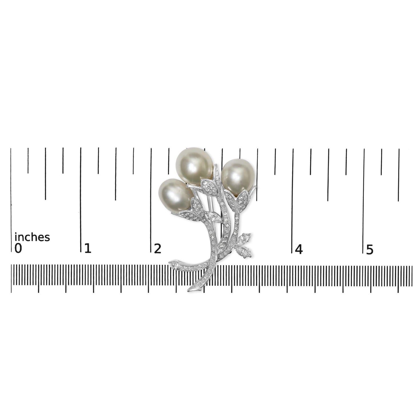 18K White Gold 2 1/5 Cttw Diamond and South Sea Pearl Floral Brooch Pin (G-H Color, VS1-VS2 Clarity)